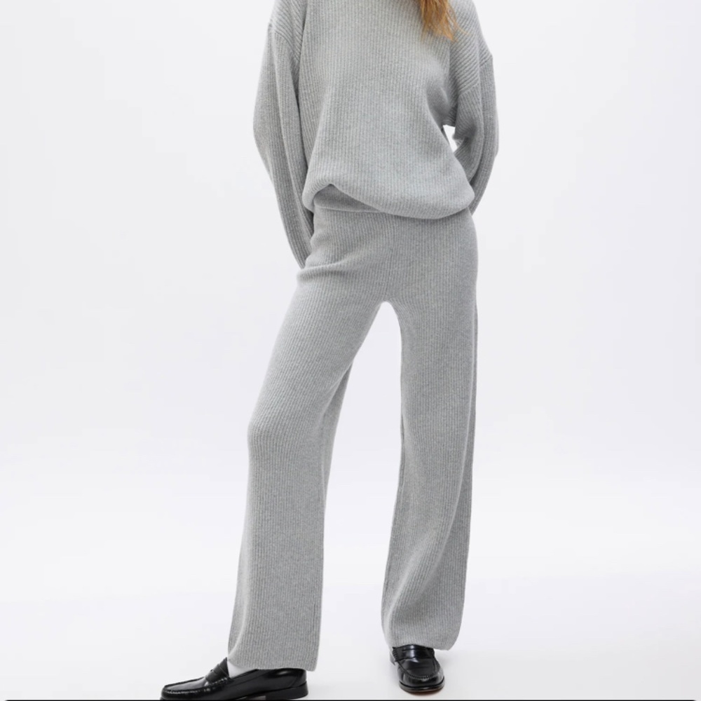 New Gap CashSoft Shaker-Stitch Sweater Cozy Soft Wide Leg Relaxed warm soft - Picture 2 of 6